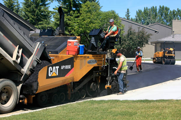 Best Interlocking Driveway Pavers  in Grandview, TX